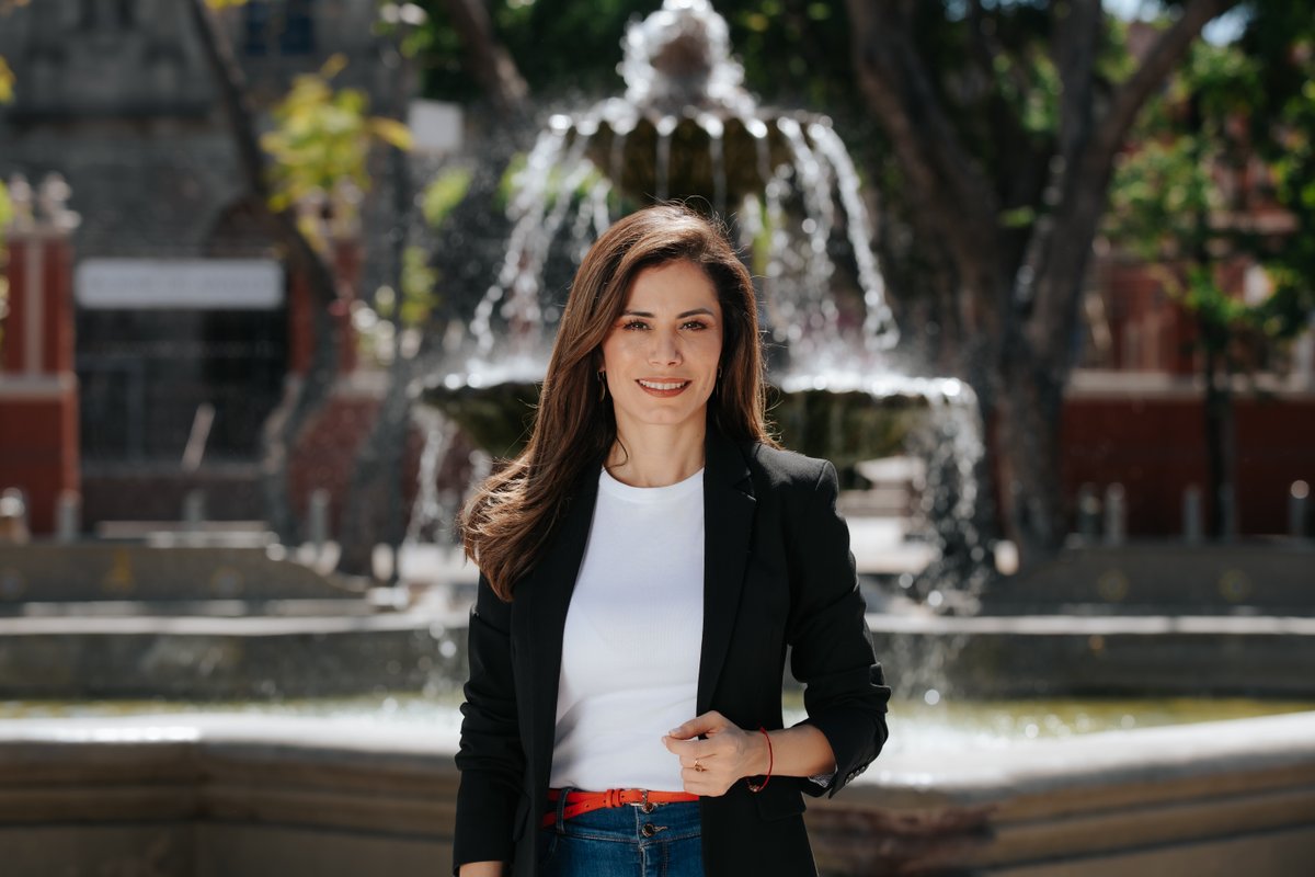 ¡Quihubo! Soy Verónica Delgadillo y te quiero bien Guadalajara. Estoy preparada para ser presidenta y que en equipo sigamos construyendo la ciudad que soñamos.