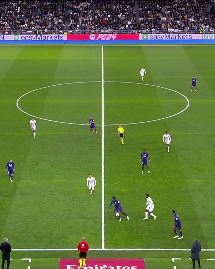 Camavinga is actually not real. What an insane sequence.