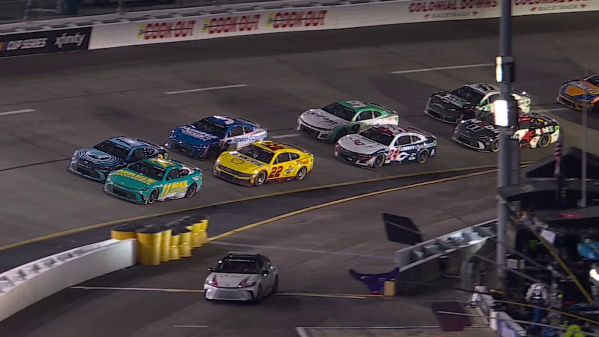 Did he go early? A closer look at the final restart in Richmond.