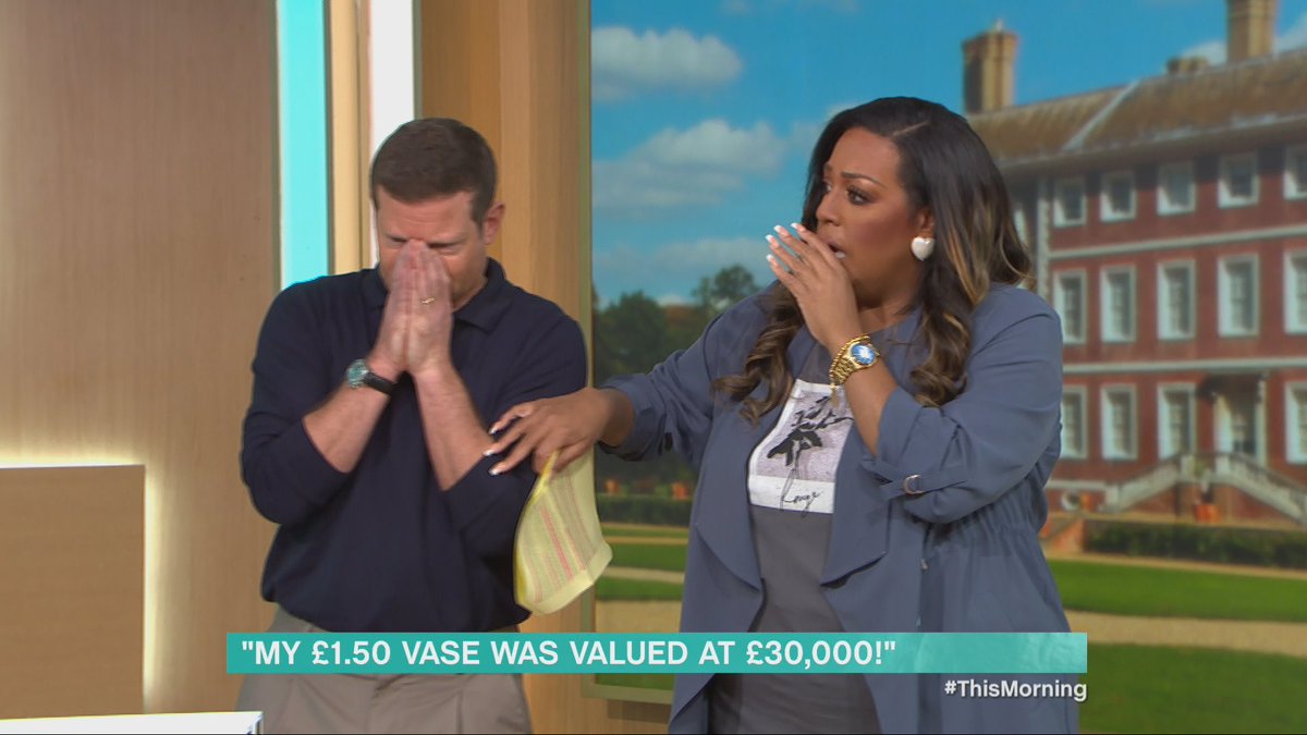 It's a vase bought for £1.50, which turned out to be worth over £30,000... or at least that's what Alison Hammond thought! What could possibly go wrong... 🤣 See what happened when Dermot O'Leary pranked Alison this #AprilFoolsDay on #ThisMorning!