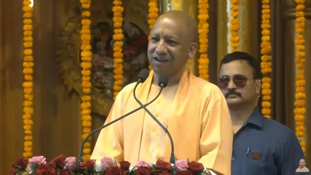 जो गुंडे पहले सुरक्षित थे, आज असुरक्षित हैं...