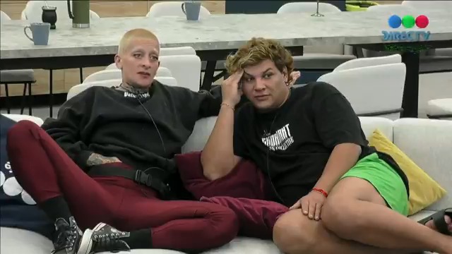 Fuerte cruce entre Furia, Emma y Virginia. #GranHermano #GranHermanoAr #GranFuria