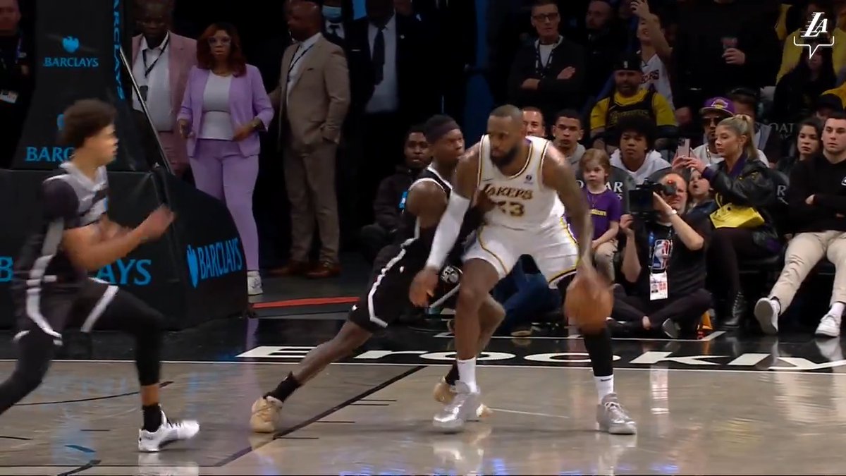 Ladies & gentlemen: LeBron James.