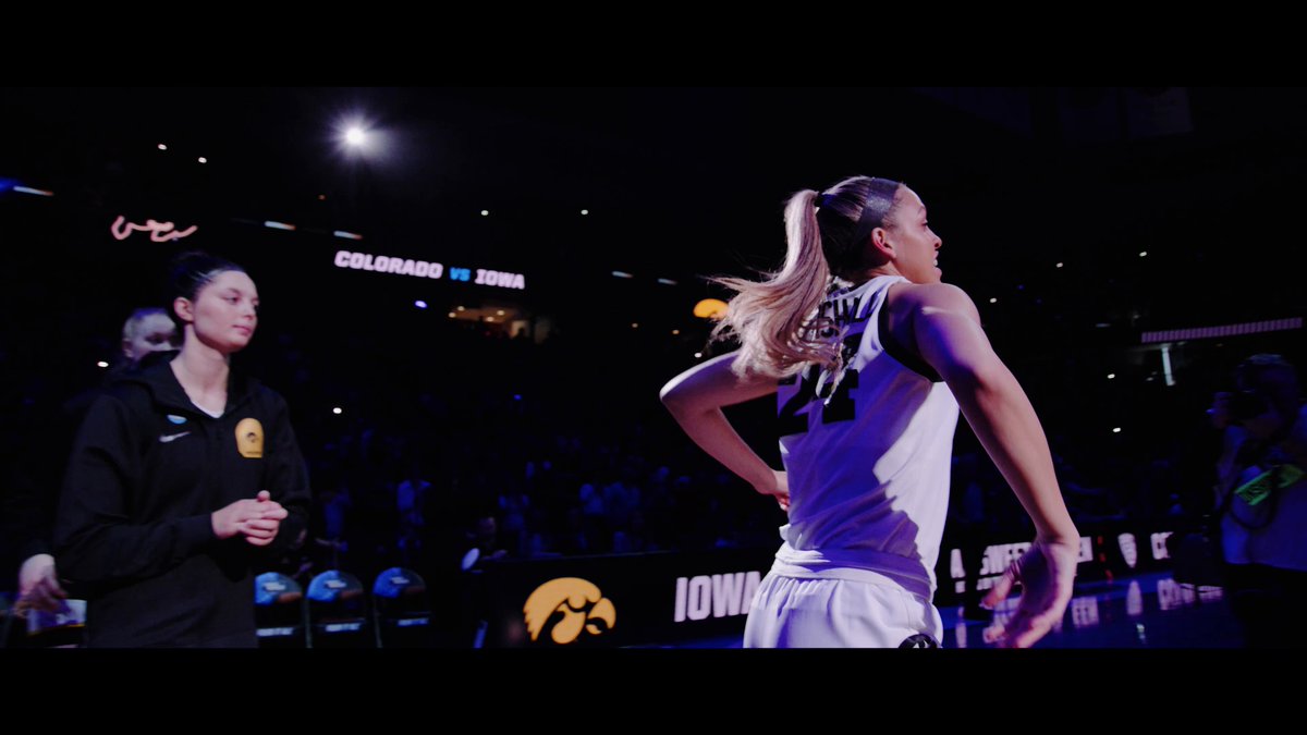 40 minutes. Together. #Hawkeyes