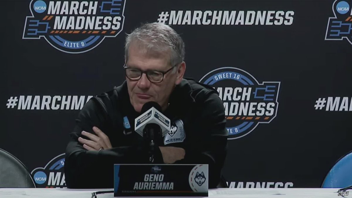 "She takes care of her teammates better than anyone I've ever seen... all the good things that come to her really don't mean anything to her unless she can share them with her teammates." - Geno Auriemma on Paige Bueckers' selflessness