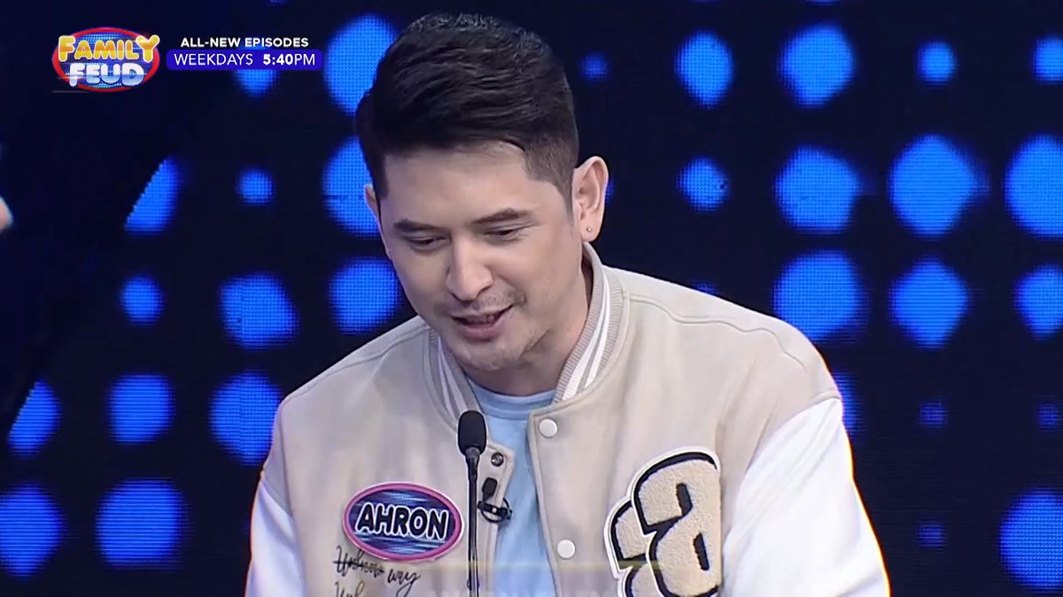 #FamilyFeudPH #Teaser: Abangan bukas ang teams led by former sexy star, Lara Morena and newest Sparkle star, Ahron Villena! 🤩 Bumisita sa at panoorin ang Kapuso Stream, weekdays, 5:40 PM sa Family Feud PH’s Facebook at YouTube.