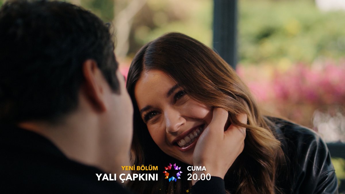 "Bu dakikadan sonra benim sözümden çıkan olursa yakarım!" #YalıÇapkını yeni bölüm tanıtımı! Yeni bölüm cuma 20.00’de Star’da! Yalı Çapkını