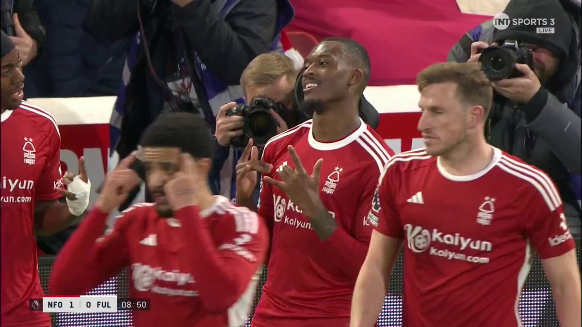 Callum Hudson-Odoi expertly gives Nottingham Forest the lead! 🔥 📺 TNT Sports &amp; discovery+ UK
