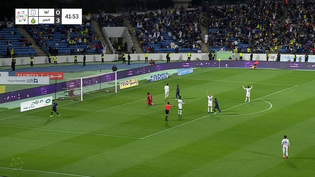 الهاتريك يصل🔥✅ ⚽⚽⚽ رونالدو.. يسجل الهدف الرابع أبها 0 × 4 النصر ⁧#دوري_روشن_السعودي #أبها_النصر | #SSC