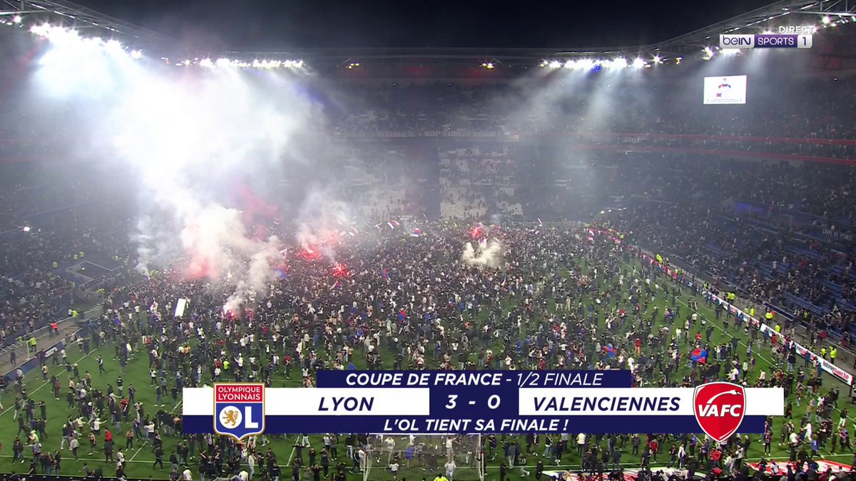 Le Groupama Stadium est envahi par les supporters lyonnais. ๐โค๏ธ๐ Passer dโun dรฉbut de saison galรจre ร une finale de Coupe de France, cโest tout Lyon qui fait รฉtat de sa joie ! ๐ฅ beIN SPORTS