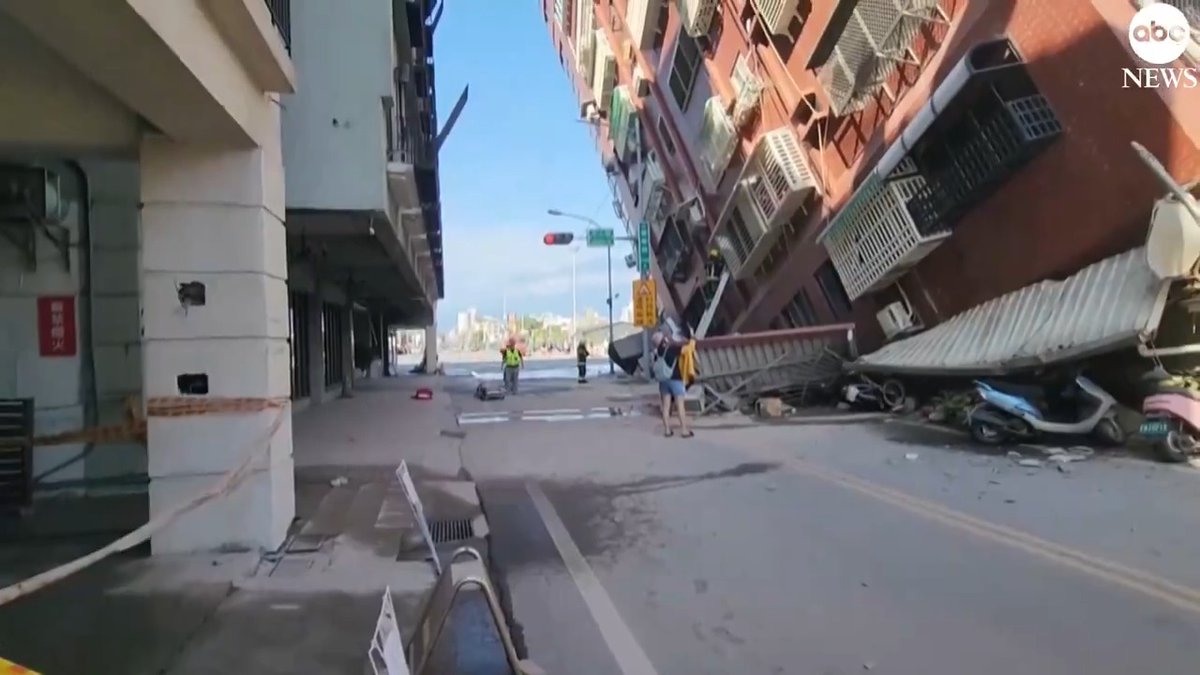 Rescuers raced against time to help people out of a collapsed building in Taiwan's Hualien after a deadly 7.4 magnitude earthquake rocked the island. Read more: