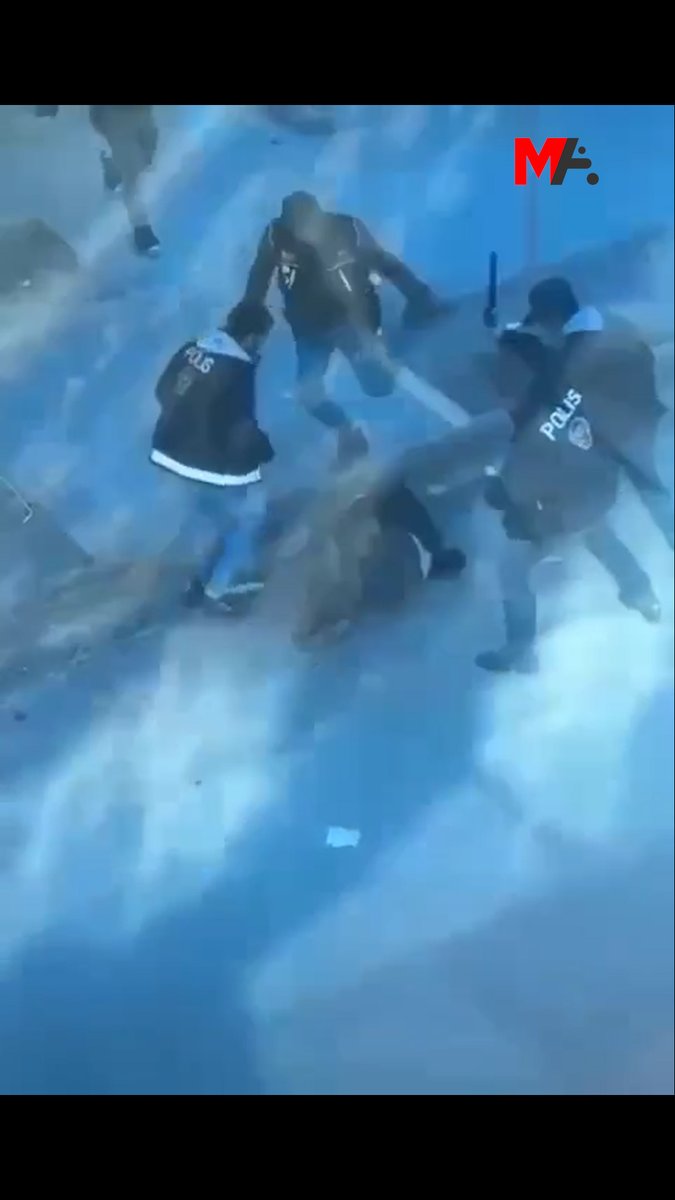 Van’da sokak ortasında bu yurttaşa işkence yapan üniformalıları da gözaltına almayı düşünüyor musunuz?Ali Yerlikaya