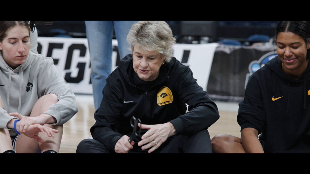 The Elite 8 Recap™️ #Hawkeyes