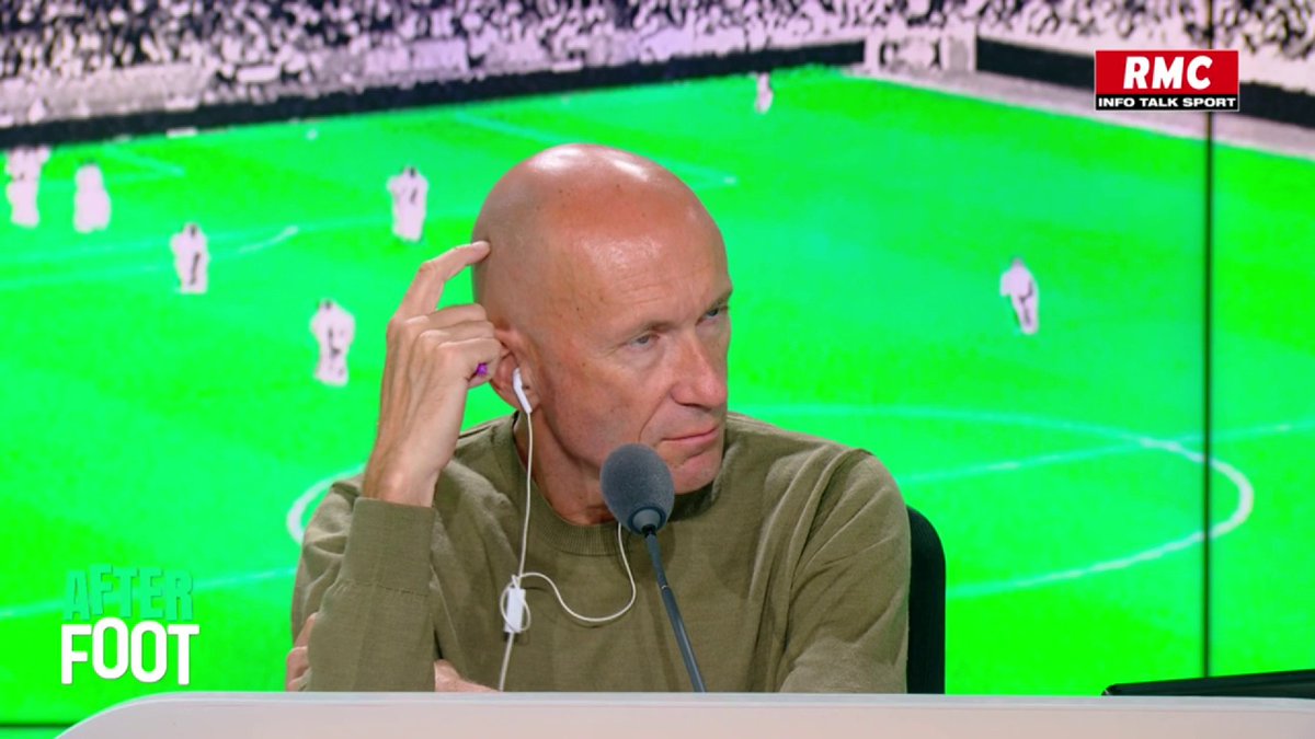 🗣️ "Le PSG pourrait avoir un entraîneur qui respecte le public en parlant comme le fait Haise ou Gasset" Daniel Riolo donne son avis sur la communication de Luis Enrique.
