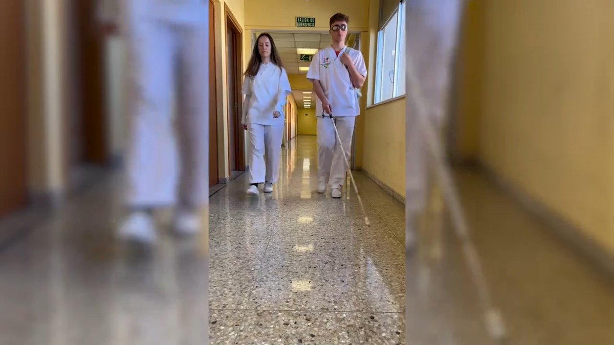 ¡La Escuela Universitaria de Fisioterapia de la ONCE cumple 60 años! #60EscuelaFisiosONCE Y, para celebrarlo, nuestros fisios te van a dar #60ConsejosFisiosCiegos de gran utilidad ¡Síguelos y cuídate, abrimos hilo!👇 #FisiosONCE #FisiosCiegos UAM Diversidad Funcional CGCFE #YoSoyFisio