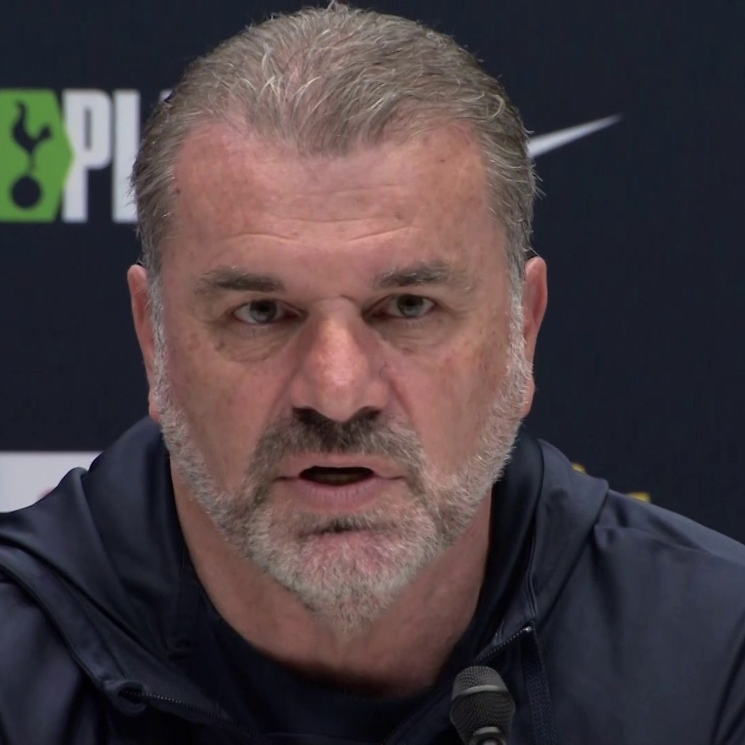 "You're dragging me down, mate..." 🤬 Tottenham boss Ange Postecoglou argues with a journalist about the financial pressures of Champions League qualification 🫣
