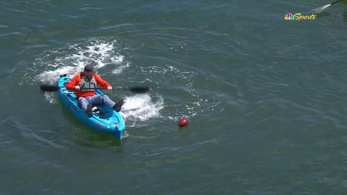 Mitch Wishnowsky boots the ceremonial first punt into McCovey Cove 😎
