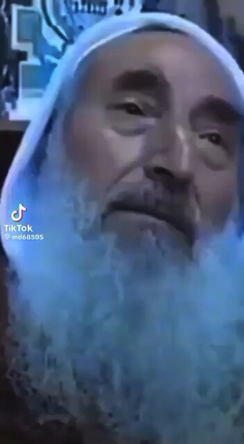 طريقنا صعب وطويل المهم ما نستسلمش المهم ما يضحكوش علينا أحيّ هو ! أم مات الرجل حقاً قبل 20 عاماً ؟