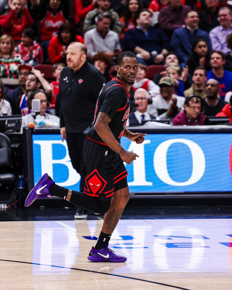 Javonte Green is a walking HIGHLIGHT. 25 points | 10-14 FG | 13 rebounds
