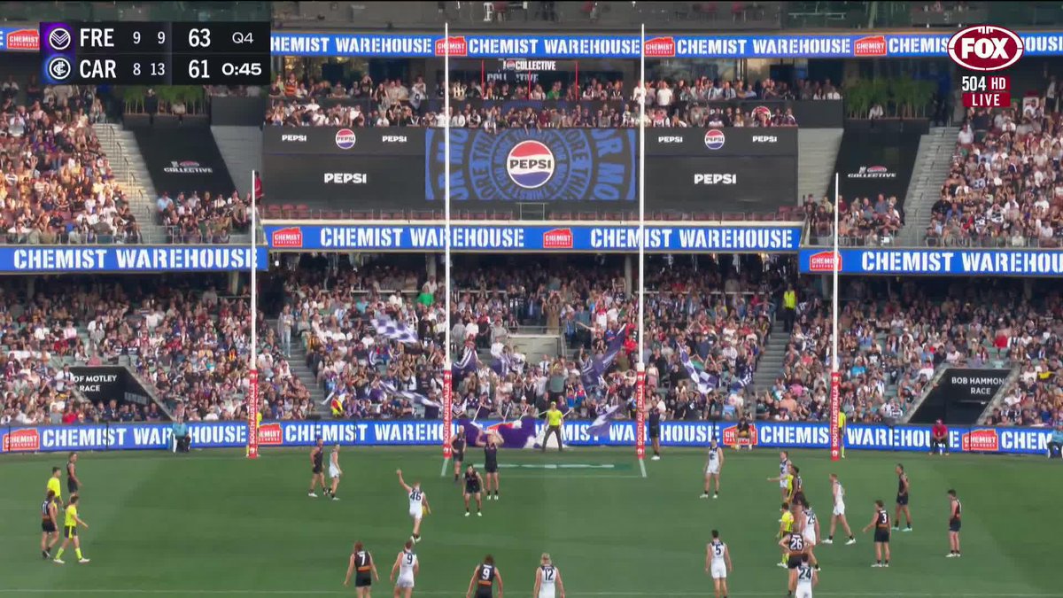MATT COTTRELL PUTS CARLTON IN FRONT 🔥 📺 Watch #AFLFreoBlues LIVE on ch. 504 or stream on Kayo: ✍️ BLOG 🔢 MATCH CENTRE