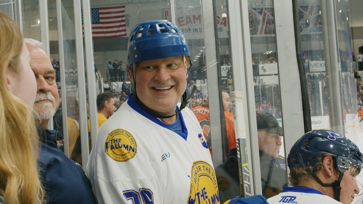 We had Kelly Chase mic’d up for his charity hockey game. It won’t surprise you, but the results were pure gold. #stlblues