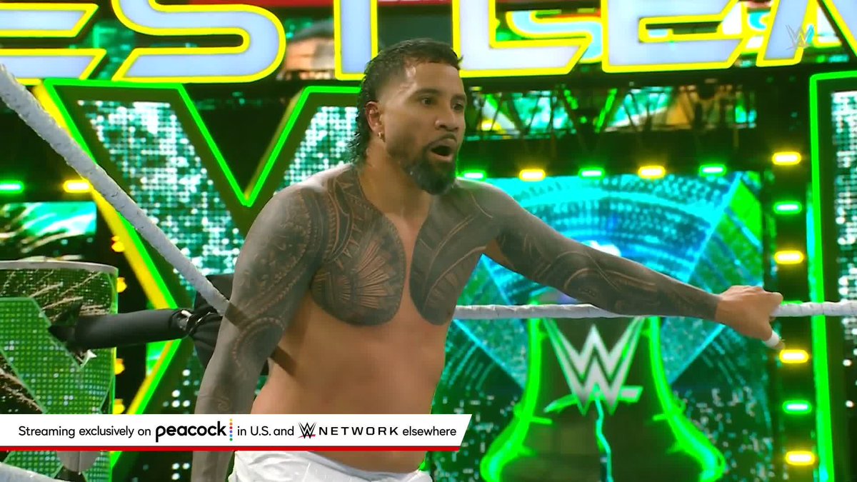 Can't trust JIMMY USO! #WrestleMania