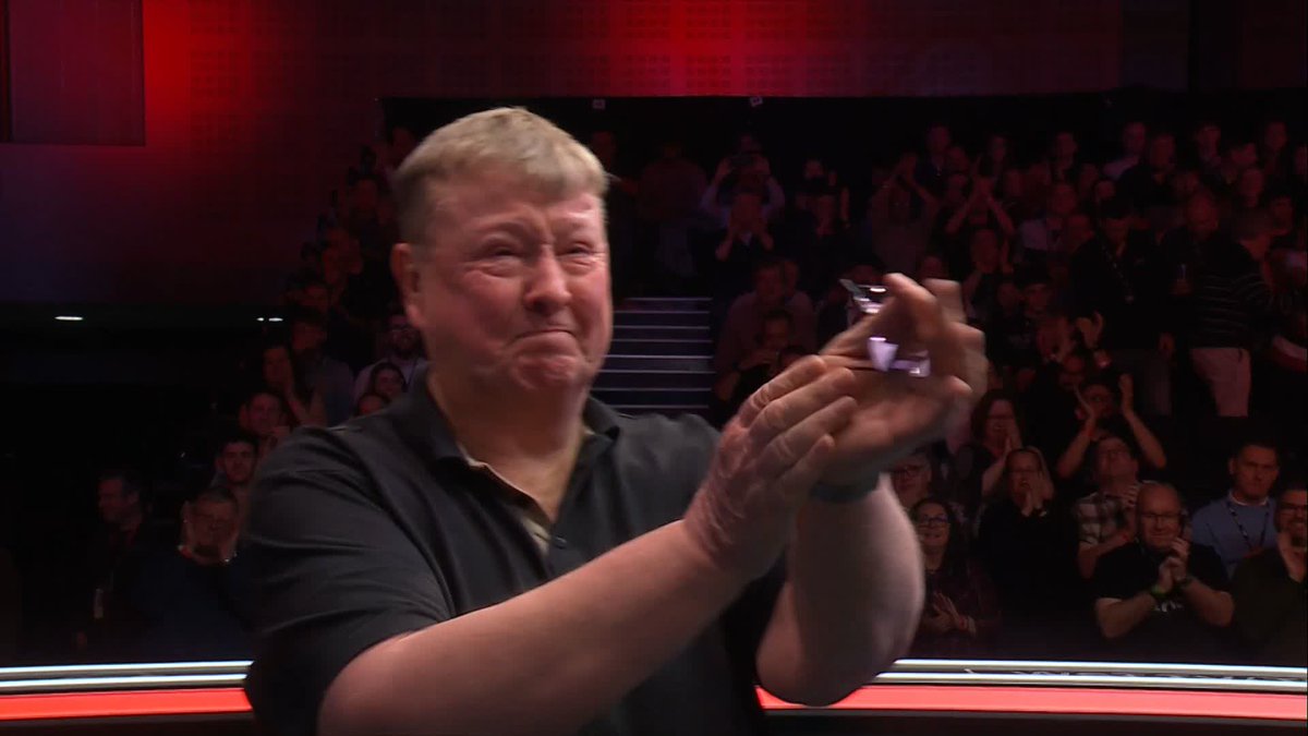 One of our own. Our cameraman Duncan Richmond retires after 44 years in the job, 27 of which covering snooker brilliantly. Everyone at ITV is wishing you a happy retirement Duncan. #ITVSnooker #TourChampionship