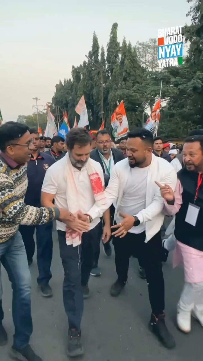 देश का अगला PM 🔥 RT IF U Agree मैं कह रहा हूँ मोदी की हार होगी