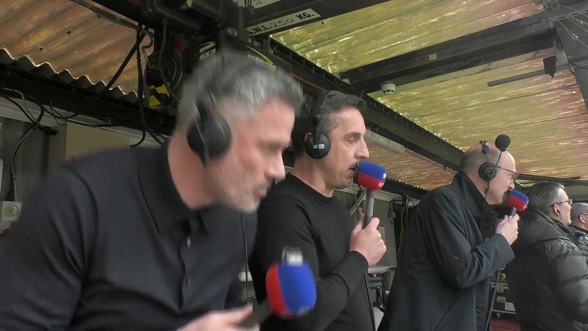 Jamie Carragher and Gary Neville reacting to that Bruno Fernandes goal ๐ซฃ๐ฅ