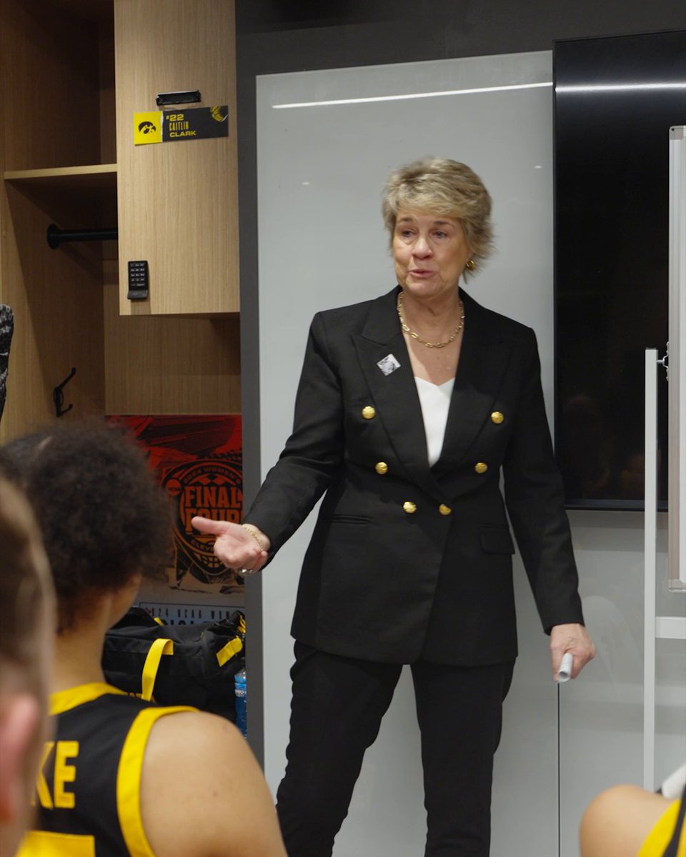 "We got to do this 𝘁𝗼𝗴𝗲𝘁𝗵𝗲𝗿." #Hawkeyes