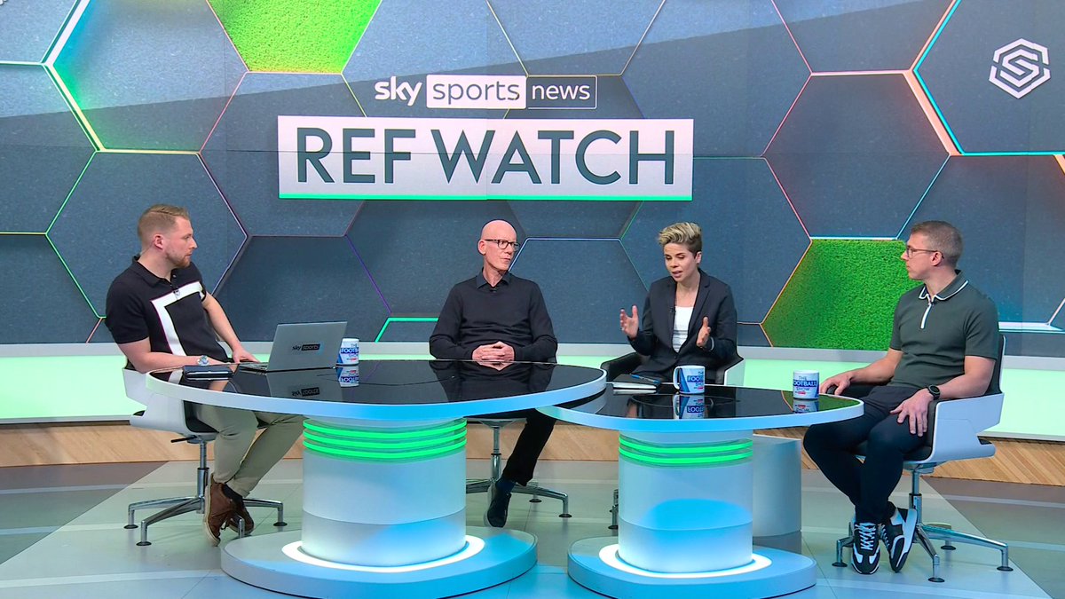 ⚽️ Dermot Gallagher assesses the big Old Firm incidents on Ref Watch and believes referee John Beaton got them all right 🔽