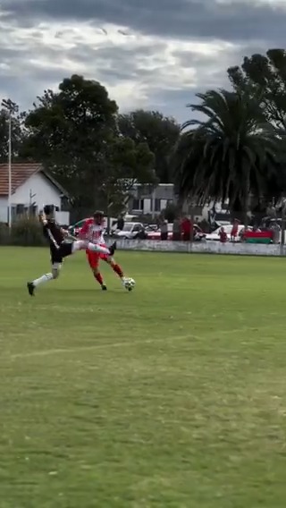 PECHO, DEFINICIÓN TOP Y GOLAZO SOÑADO: la maravilla de Nicolás Bauchet para San Martín (Pehuajó) ante Club Atlético Carlos Casares en los cuartos de final de la Copa de Campeones 2024. 🎵 La música de fondo frena JUSTO... 📹 /metta.oka