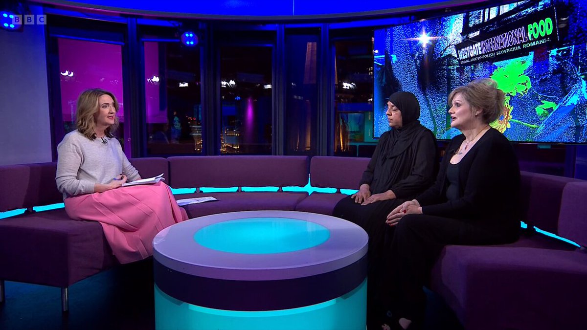 "We should be outraged and the police should be doing way more" Professor Jane Monckton-Smith, a Senior Lecturer in Criminology, reacts to findings by the Refuge which show an average of 2 women a week are killed by a current or former partner in England and Wales. #Newsnight
