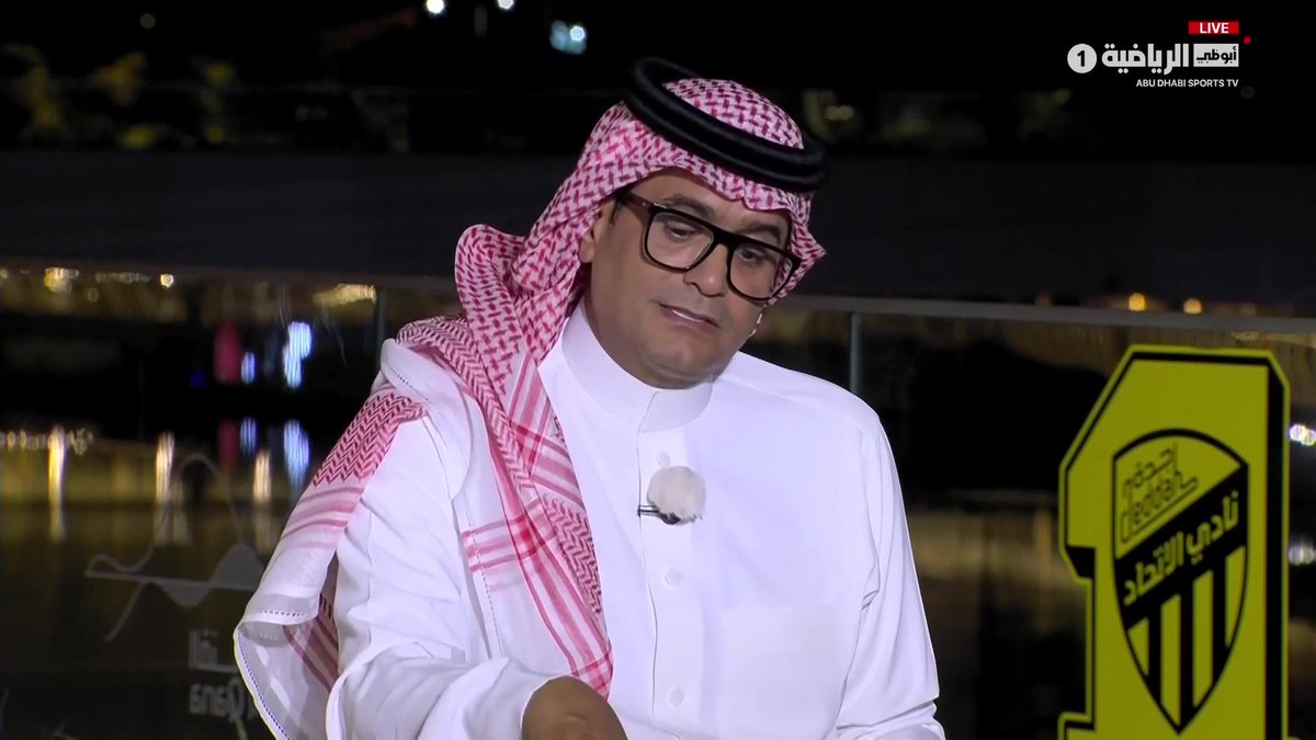 محمد البكيري: فوز غير مقنع للاتحاد.. هل يستطيع مواجهة الهلال بهذا المستوى؟ الأداء العام للفريق رخو بلا شخصية قوية #ليالي_السوبر #كأس_الدرعية_للسوبر_السعودي