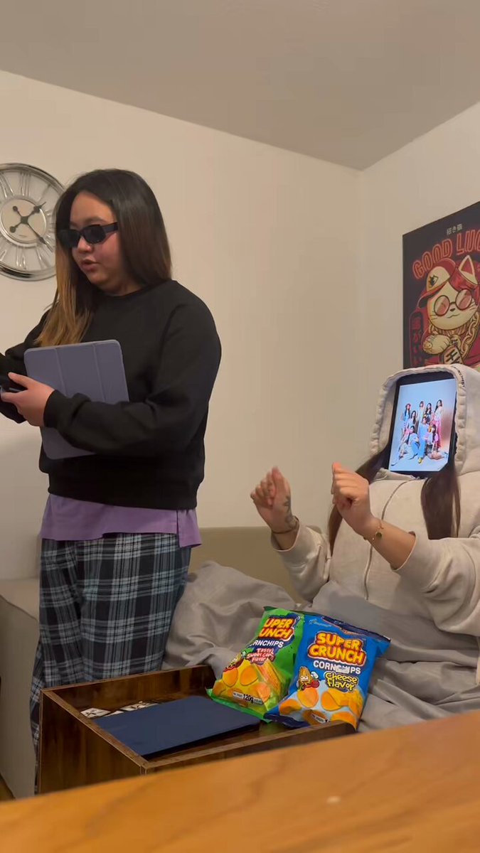 since we can't go to the philippines for biniverse we made our own fan meeting with BINI_PH sponsored by Super Crunch Samsung Philippines *just for fun lang po*