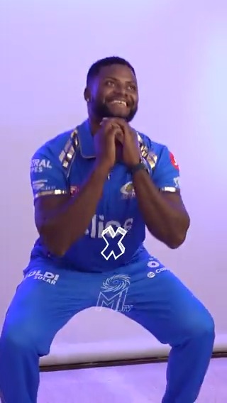 Z Y X Wowww.. this is tough 😅 The boys' multi-tasking skills are put to the test & how 👀 #MumbaiMeriJaan #MumbaiIndians