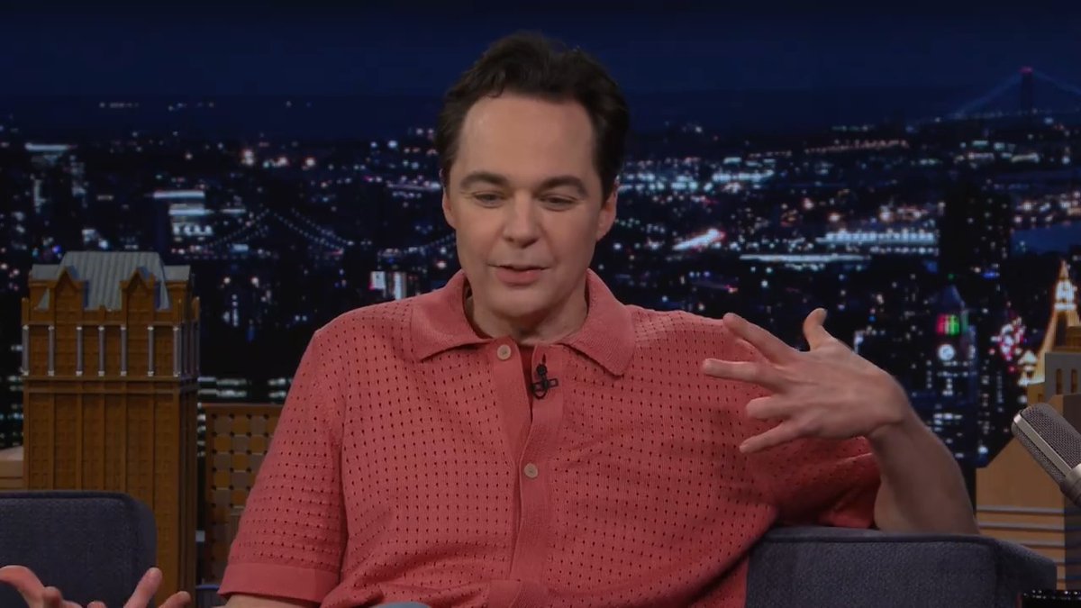Jim Parsons dishes on working with Jessica Lange in Mother Play! #FallonTonight