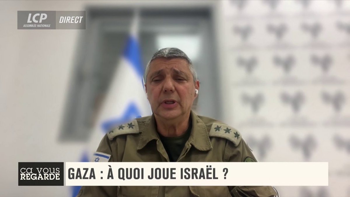 "Israël et Tsahal ne sont pas en guerre contre les gazaouis", précise Colonel Olivier Rafowicz, porte-parole de l’armée israélienne, qui évoque une "opération antiterroriste" contre le Hamas. #Hamas #Gaza #Israël #CVR