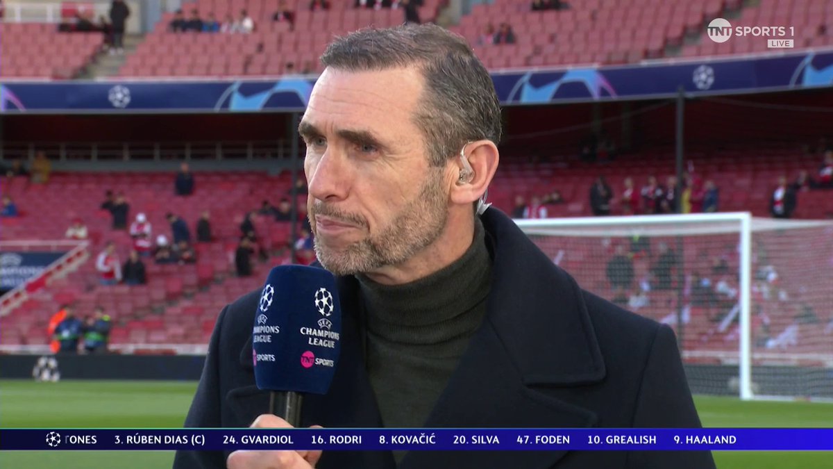 "𝟏𝟒 𝐲𝐞𝐚𝐫𝐬 since we've been in a quarter-final, the team couldn't be in better form right now" 💪 Martin Keown is excited to see the Gunners back in the #UCL! 🎙 Laura Woods