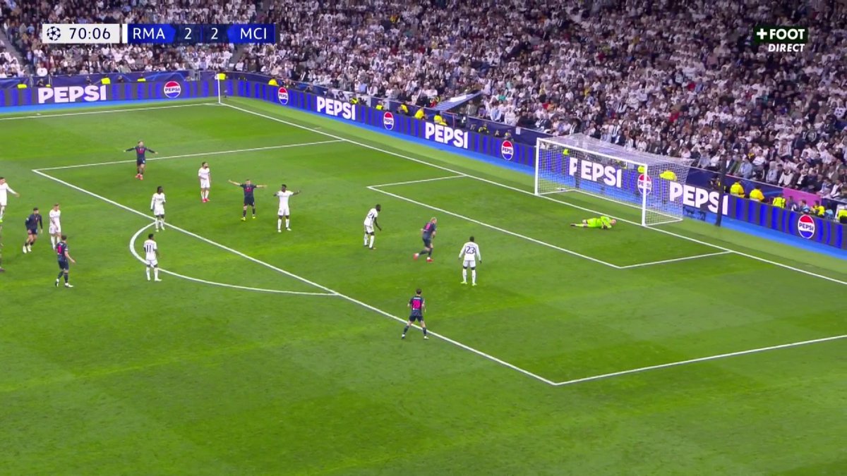 QUELLE FRAPPE SURPUISSANTE DE GVARDIOL POUR DONNER L’AVANTAGE À CITY ! ⚽️🚀🤯 Son premier but avec les Citizens. 🩵 🎥 CANAL+ Foot