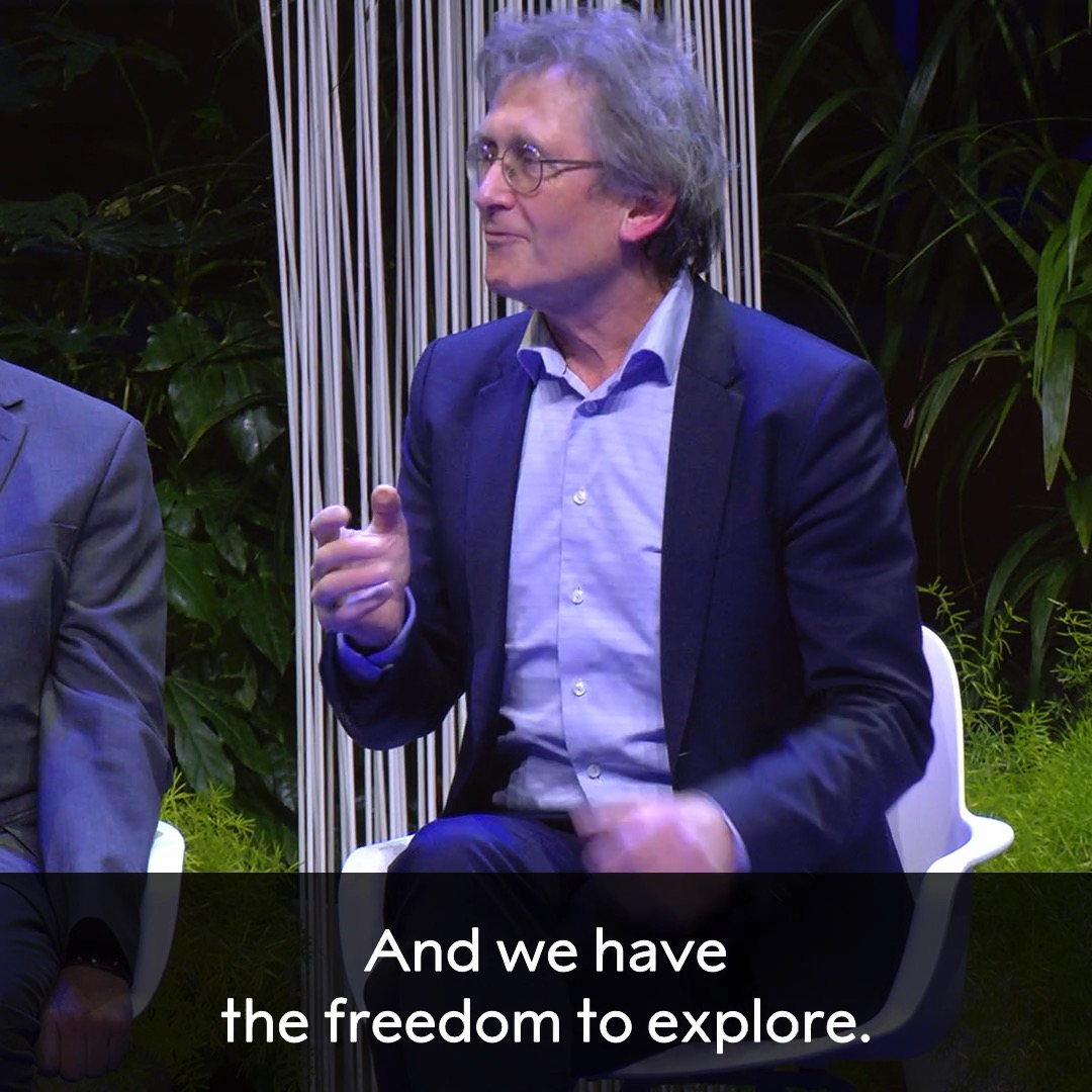 "We ask questions. We have the freedom to be critical. We have the freedom to explore." Chemistry laureate Ben Feringa on the links between democracy and science at our #NobelPrizeDialogue. Watch more: