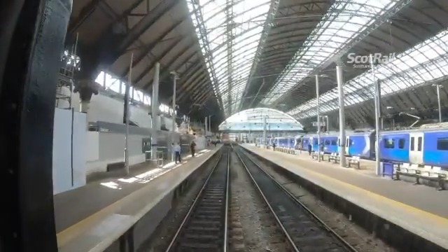 Here's what a train driver sees as they arrive into Glasgow Queen Street