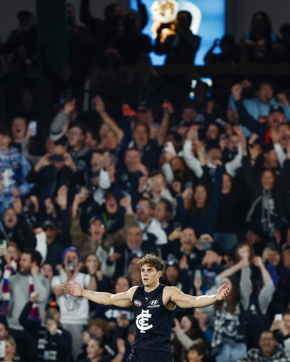 There's just something about that Navy Blue ๐ซ๐จ๐๐ซ reverberating under the roof. We'll need all this again on Saturday. Bring it, Bluebaggers ๐ค๐ค