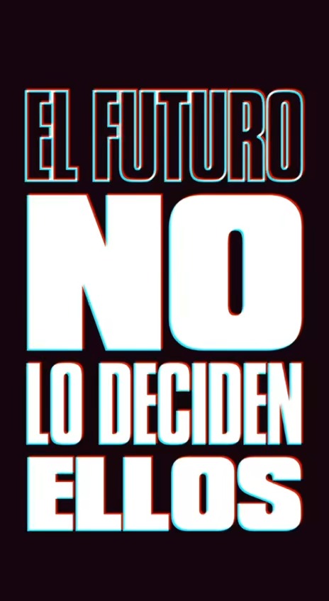 Los que dejaron de sonreír nos quieren quitar el derecho a hacerlo. Afortunadamente, esta elección la van a decidir las nuevas generaciones. ¿Y qué creen? No me van a quitar la sonrisa, porque México va a volver a sonreír.