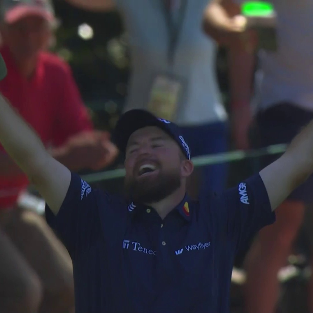 Shane Lowry holes out for eagle! 🦅