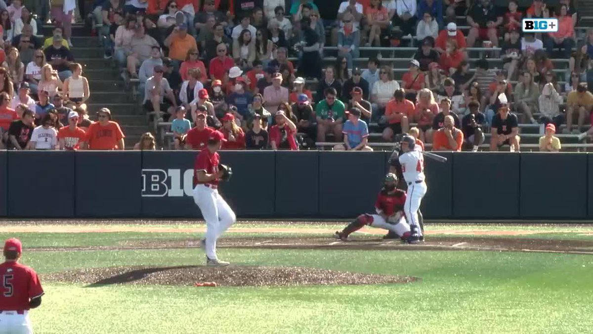 B4 | Ryan Moerman now leads the Big Ten in home runs!!! It's his 11th 💣 of the year! #Illini 12, NIU 4