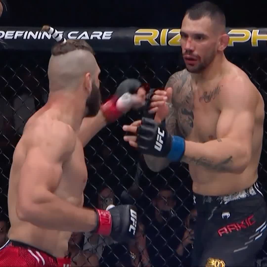 Miren ese poder de Jiri BJP Prochazka ❗️ #UFC300