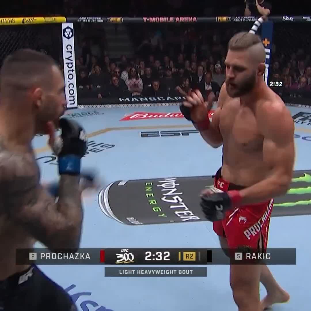 🚨🚨🚨 LA PERFORMANCE DE FOU FURIEUX DE JIRI PROCHAZKA 🤯 IL ÉTEINT RAKIC AU 2EME ROUND. TKO 💥