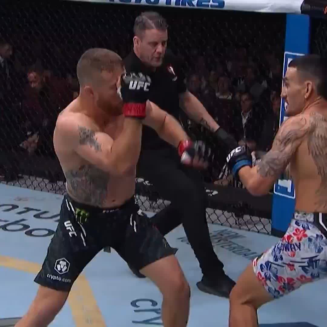The kick that broke Gaethje’s nose