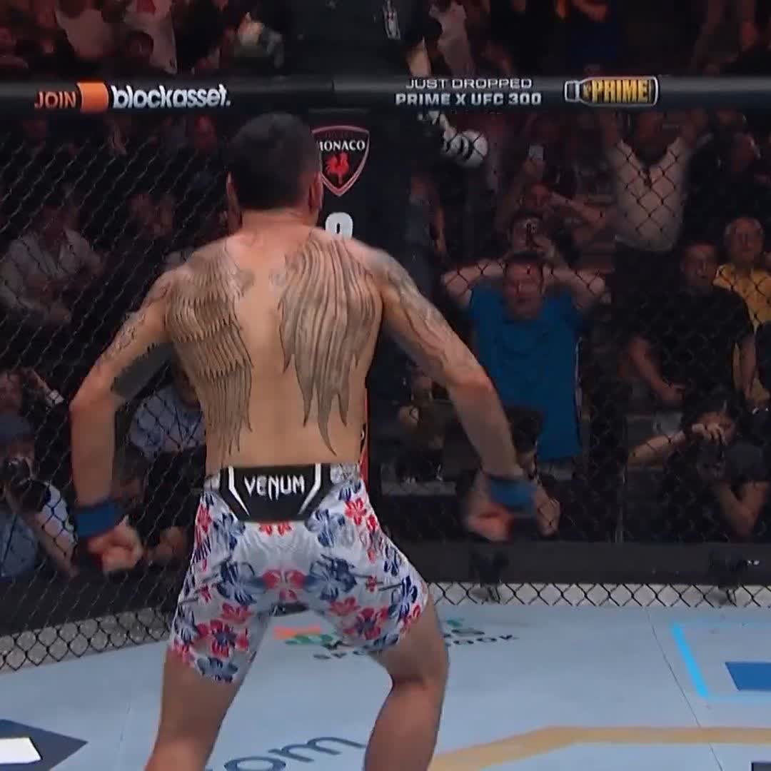 MAX HOLLOWAY ARE YOU F'N KIDDING? 🤯 THAT'S THE BADDEST MOTHERF**KER RIGHT THERE! #UFC300